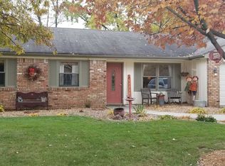 7114 Wren Ln, Fort Wayne, IN