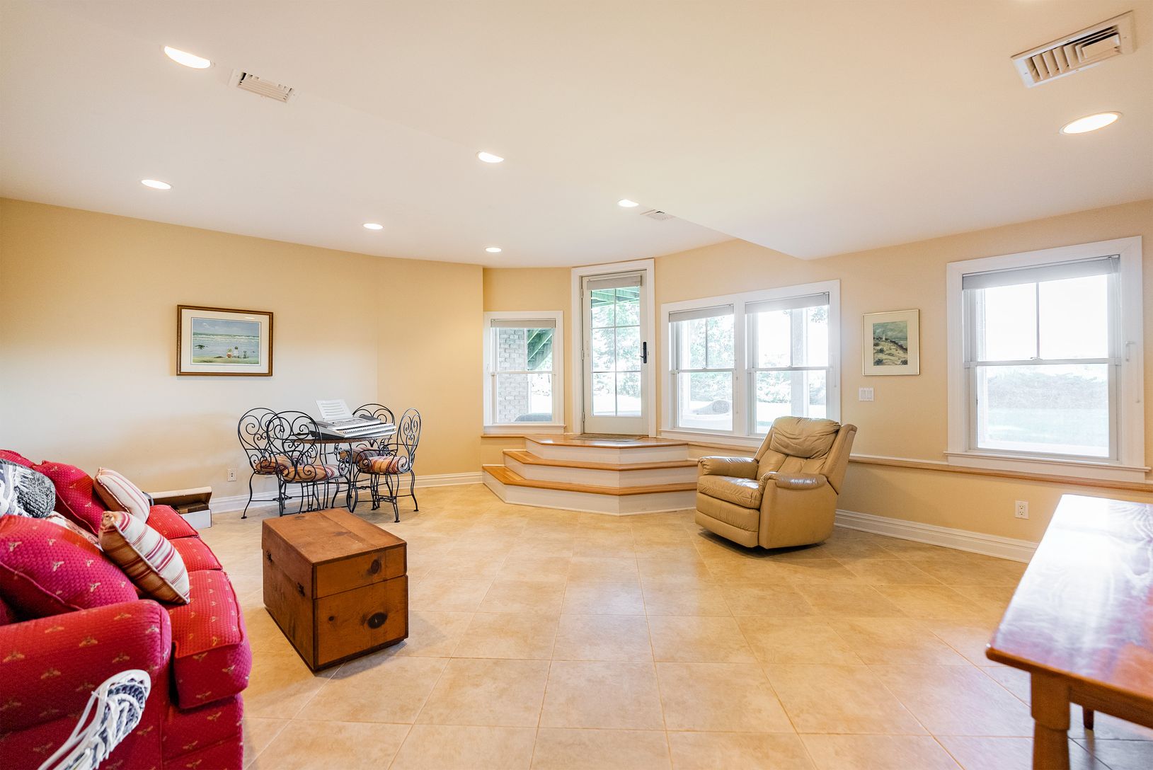 Lower Level Walk Out Recreation Room