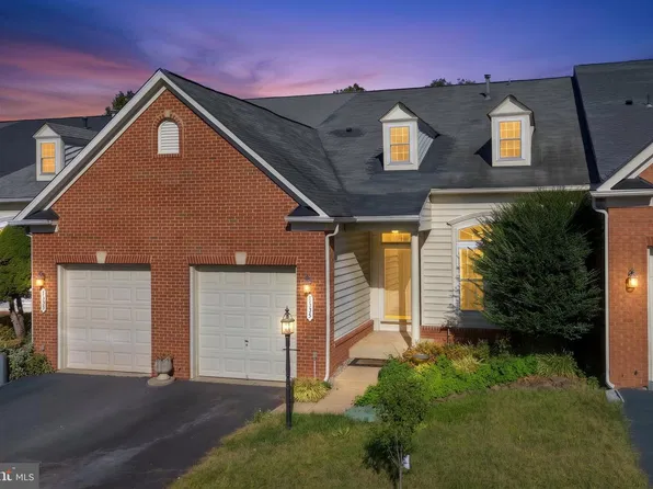 7357 Cluster House Way, Gainesville, VA 20155