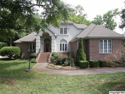 203 Greenlawn Dr NE, Meridianville, AL, 35759
