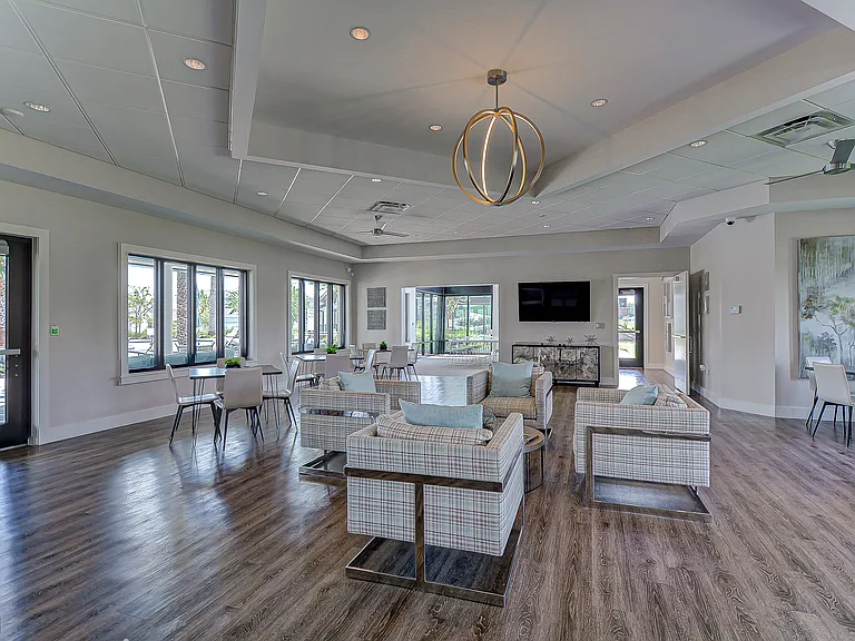 CLUBHOUSE