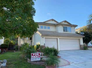 652 Avondale Dr, Corona, CA 92879