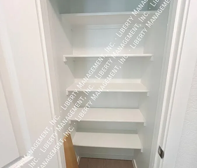171 Pastar Fls — Photo 6