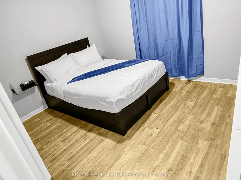 67 McDonagh Cres — Photo 8