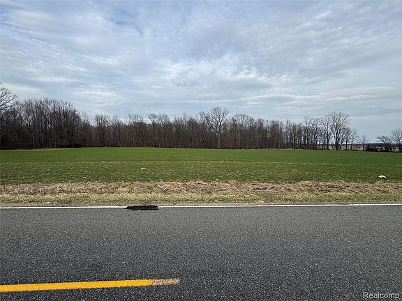 2nd image of 0 W Dewey Rd