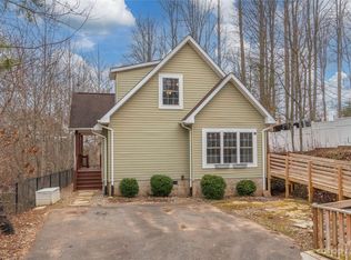 128 Sleepy Forest Dr, Leicester, NC 28748