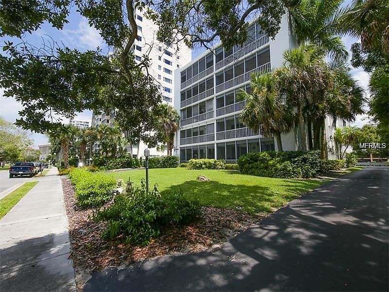 1st image of 605 S Gulfstream Ave Unit 4C