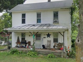 19361 North St, Adelphi, OH 43101