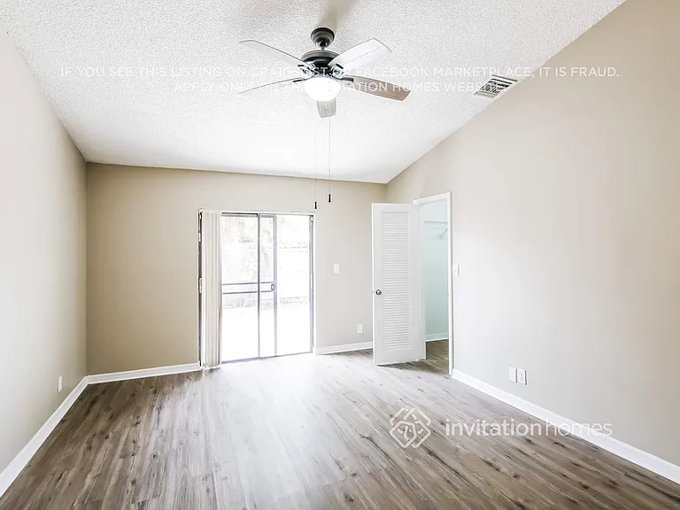 9810 SW 57th St — Photo 9