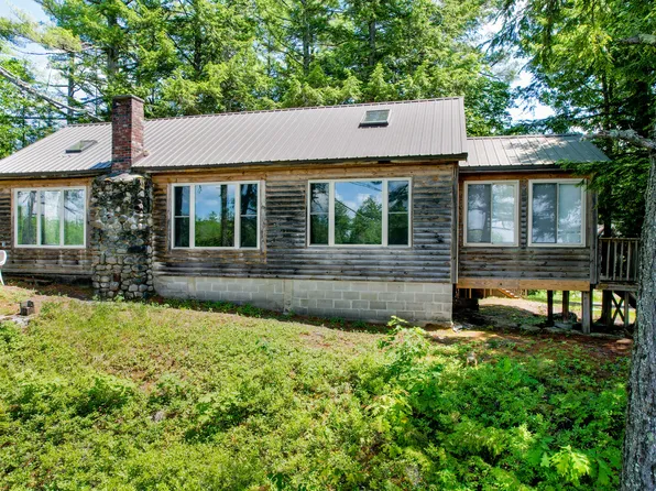 275 Birch Tree Drive, Hudson, ME 04449