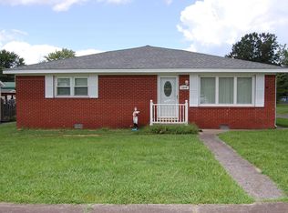 1054 Richard Burnley Ave, Kevil, KY 42053