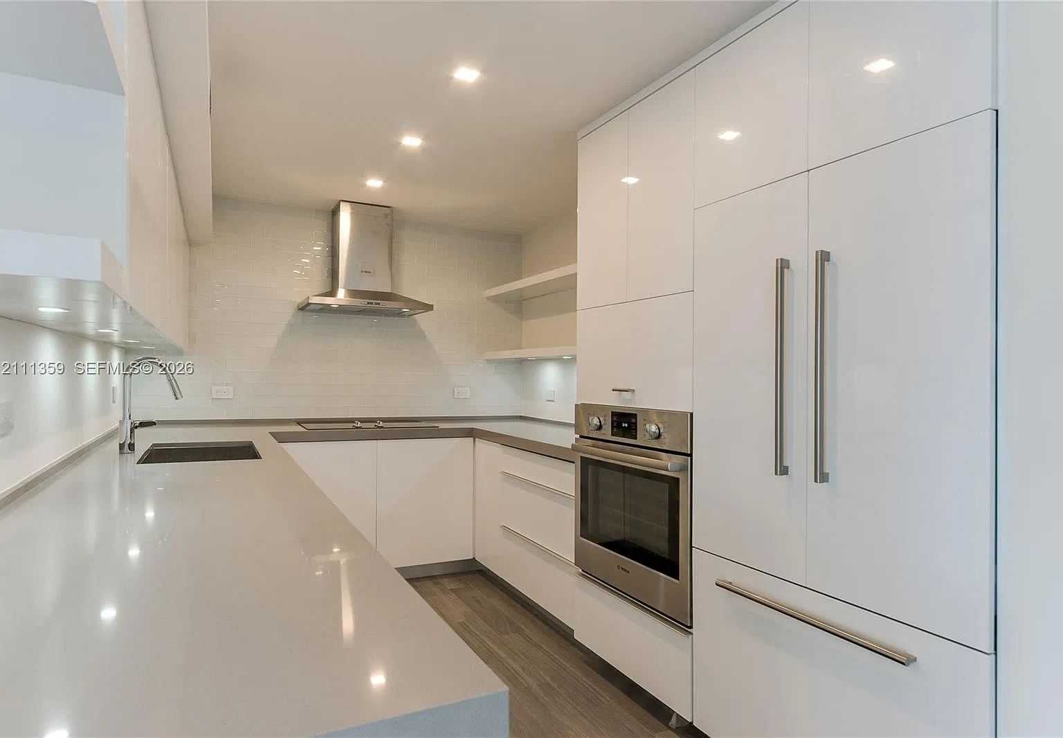 Costa Brava Condo — Photo 3