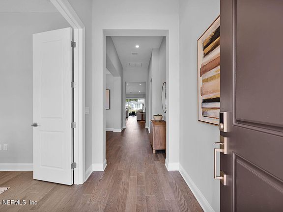 5th image of 10062 KOSTER Street