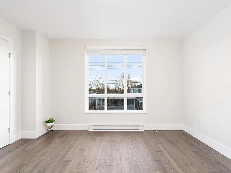 238 W 62nd Ave #6 — Photo 20