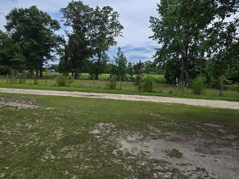 side yard