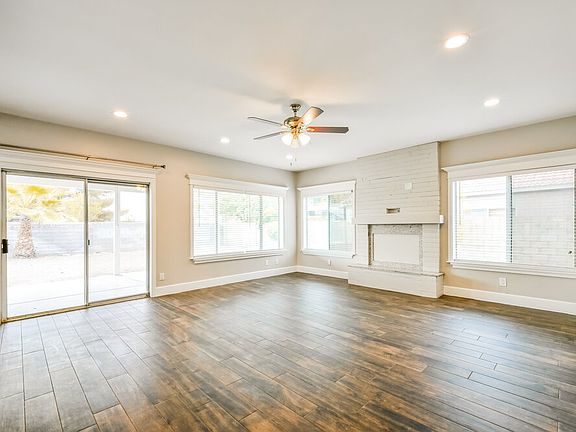 5th image of 1297 E Tradewind Dr