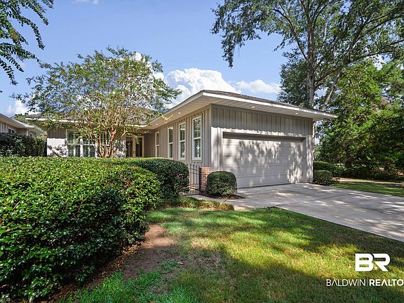 2nd image of 133 Oak Bend Ct