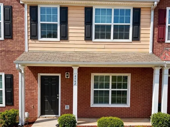 4542 Parkview Sq, Atlanta, GA 30349