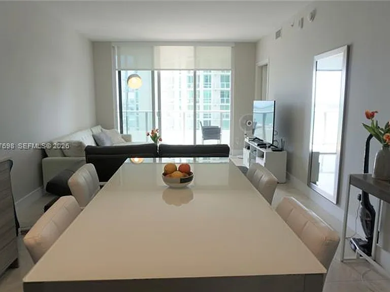1300 Brickell Bay Dr #1904 — Photo 4