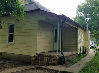 2307 S 18th St, Saint Joseph, MO 64503