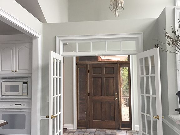 Main Entrance, Foyer, Kitchen to the left