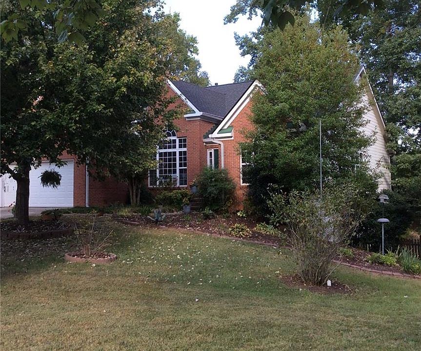 1st image of 1501 Oak Ivy Ln