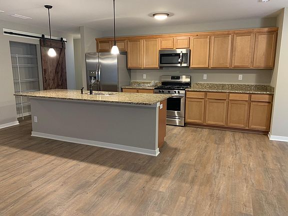 3rd image of 5324 Jackies Ct