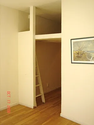 Rented by Paley Management | media 31