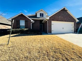 12112 Ava Grace Ln, Yukon, OK 73099