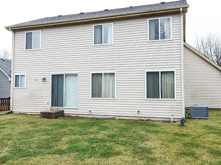 3202 Whitney Rd — Photo 27