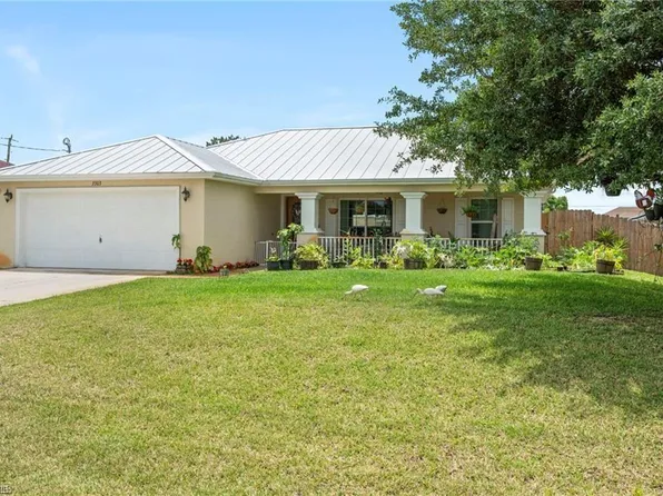 3303 32nd ST SW, LEHIGH ACRES, FL 33976