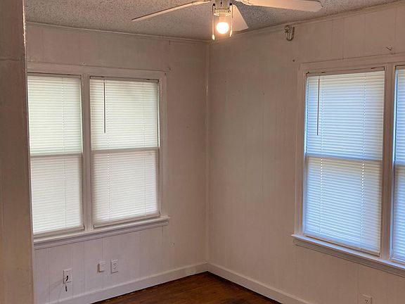 4th image of 317 W Tyler Ave