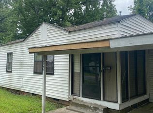 1806 W 28th Ave, Pine Bluff, AR 71603