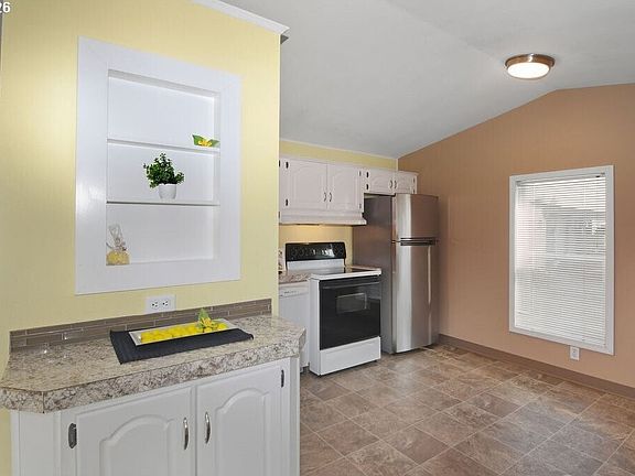 5th image of 13401 NE 28 Street #215