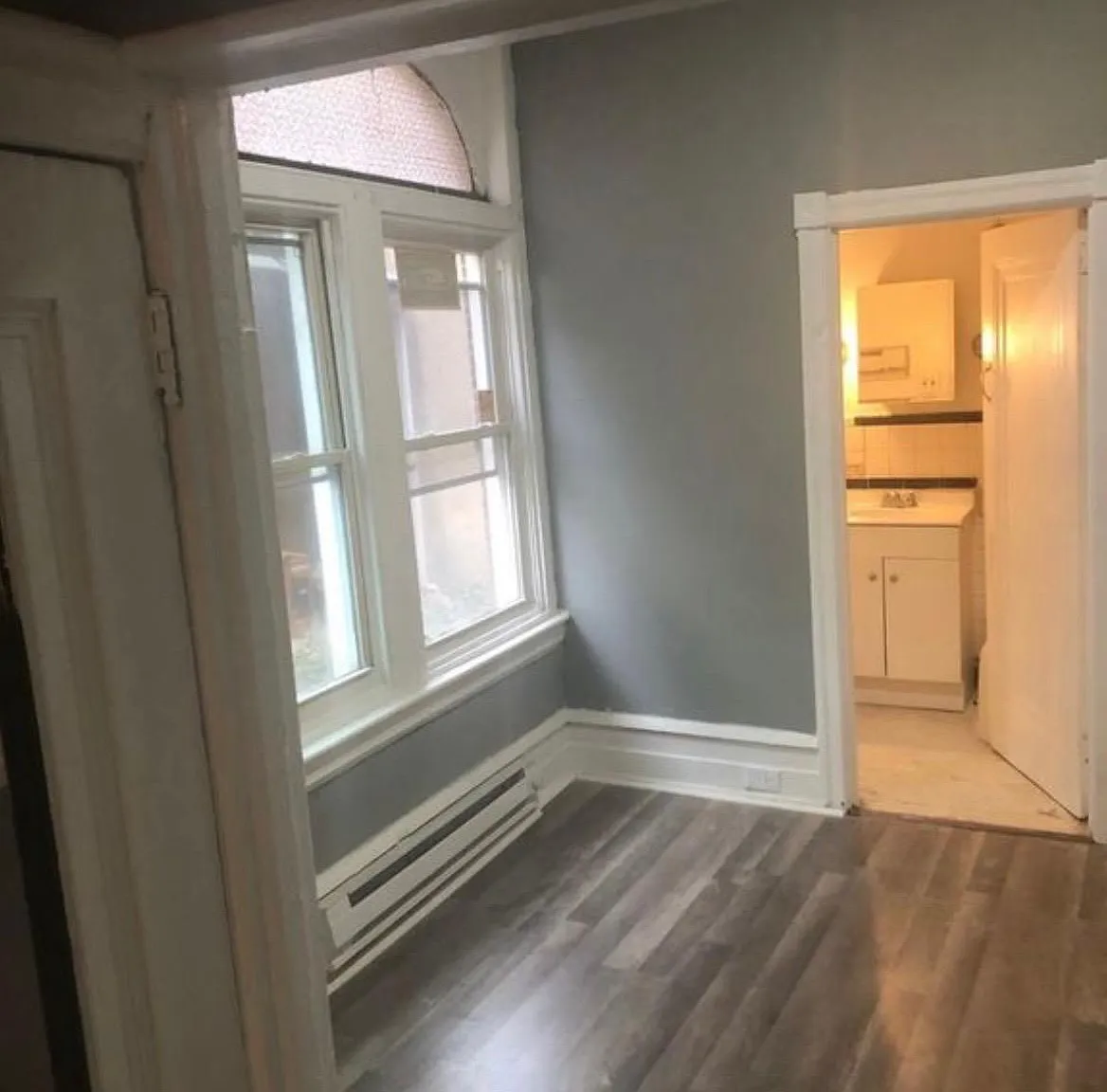 1111 W Lehigh Ave — Photo 2