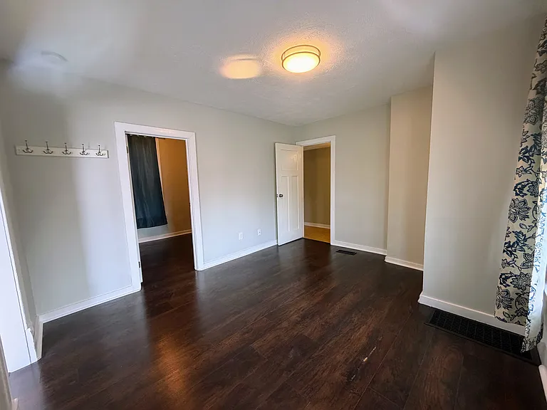503 State St #2 — Photo 5