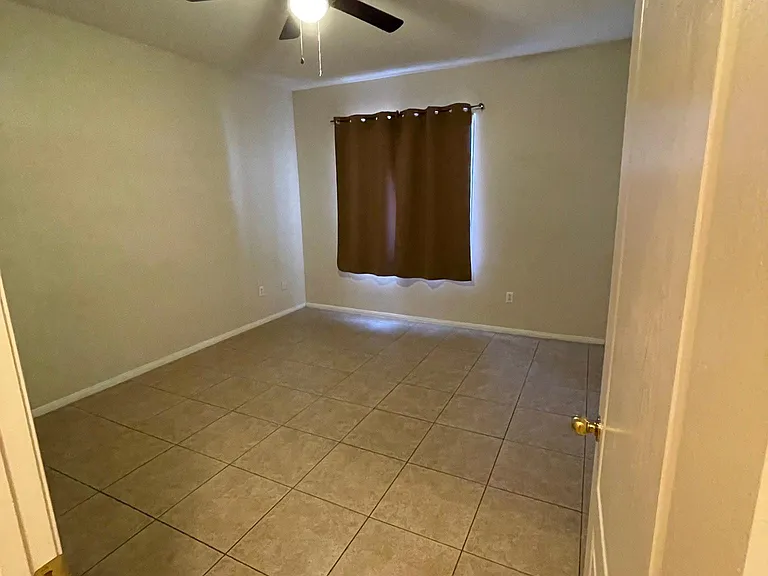 904 Domnus Ln #105 — Photo 24