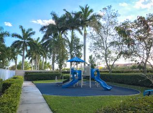 3758 Woodfield Ct, Coconut Creek, FL 33073