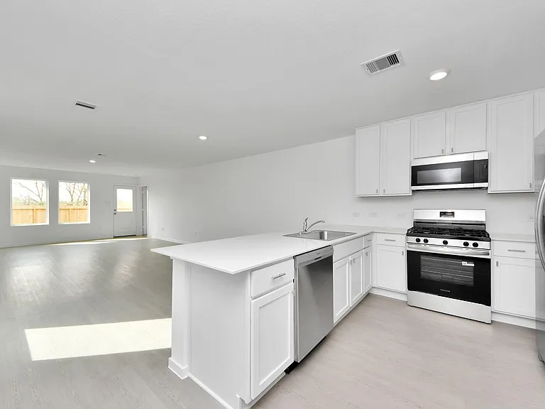 29643 Knollwood Bay Rd — Photo 6