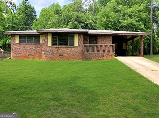 9176 Carr Cir SW, Covington, GA 30014