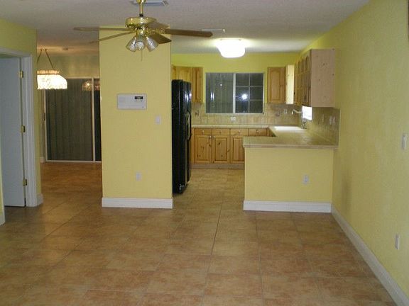 4th image of 9750 SW 212th St
