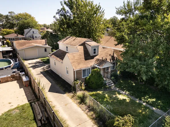 4821 S Lotus Ave, Chicago, IL 60638