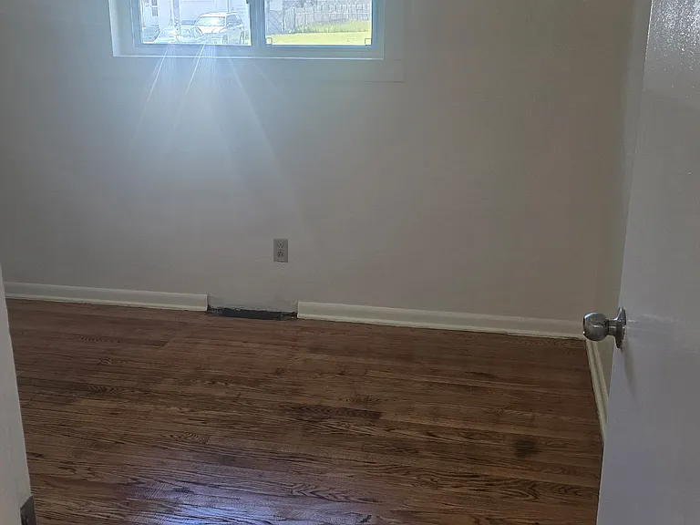 2701 Marshall Ave — Photo 15