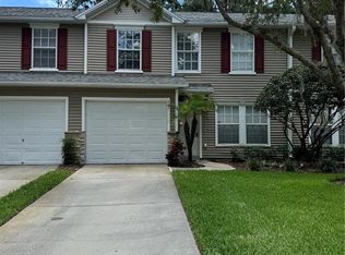 137 Woodknoll Pl, Valrico, FL 33594