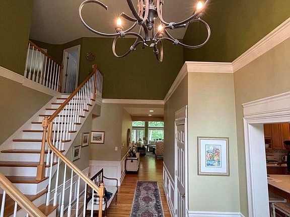 2nd image of 43 Waterview Dr