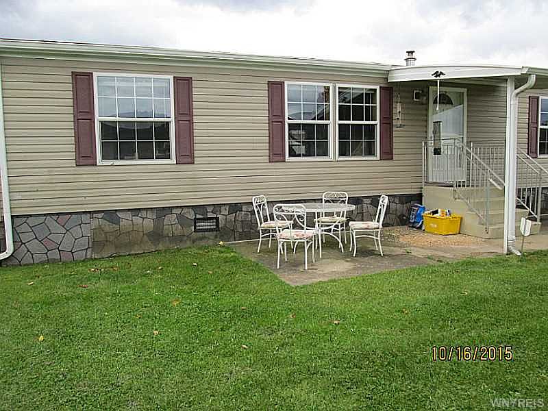 1st image of 323 Sunset Dr