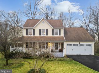 15211 Elk Run Rd, Chantilly, VA 20151