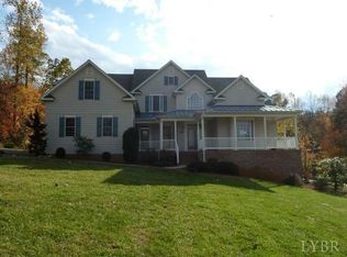 92 Clear Pointe Rd, Lynch Station, VA 24571