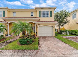 616 Marbella Ln, North Palm Beach, FL 33403
