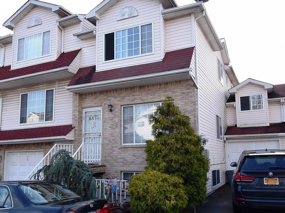 1st image of 32 Fawn Ln #Main